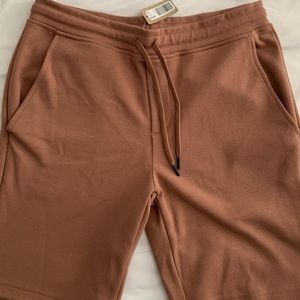 RW&Co sweat shorts in rust/red-ish,brown-ish colour - XS